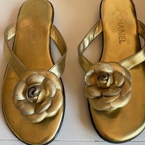 CHANEL Metallic Gold Flat Comfortable Camellia Slide Sandals